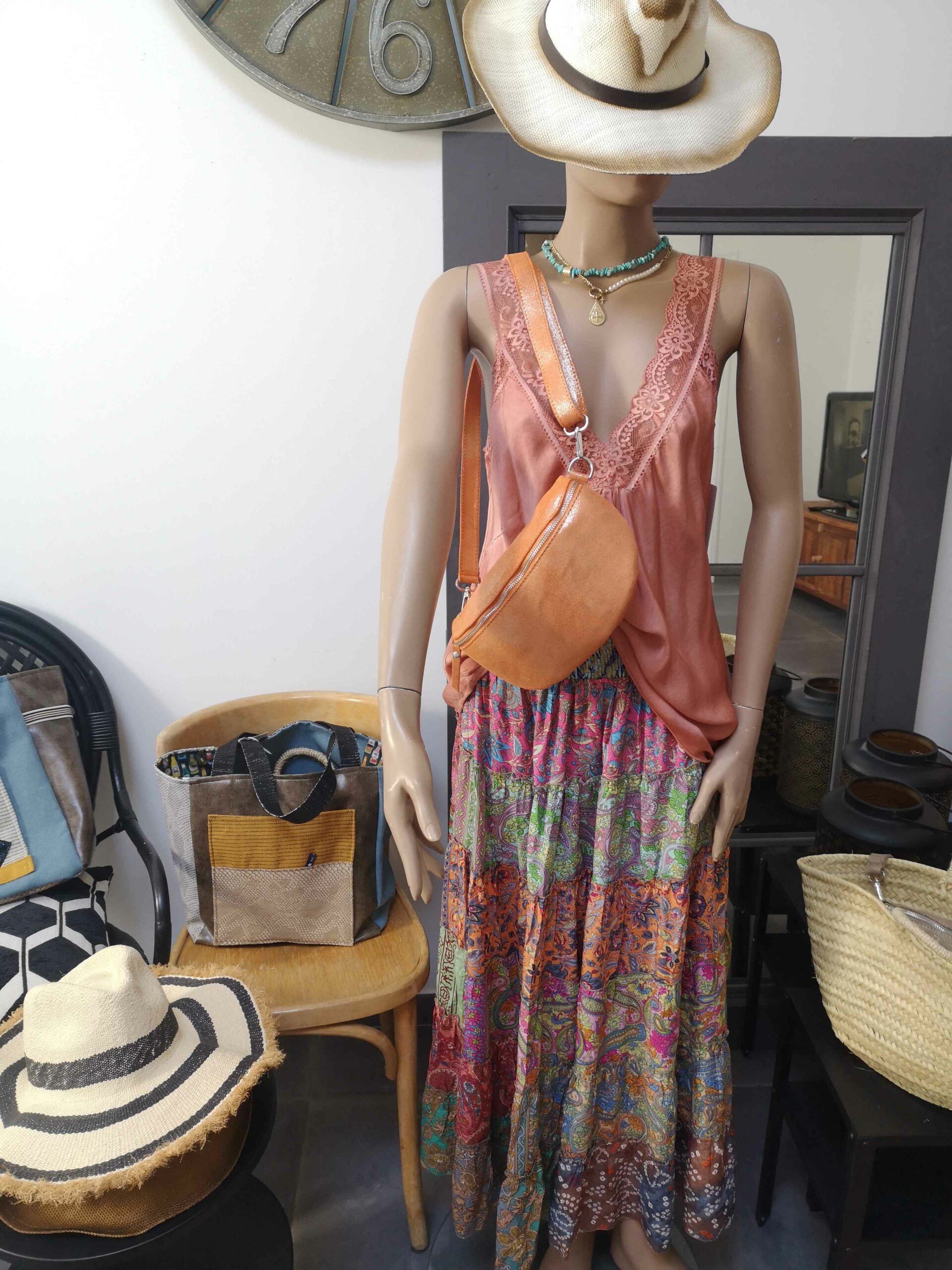 top dentelle rouille