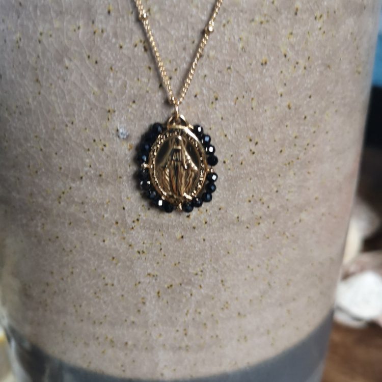 Collier Madone